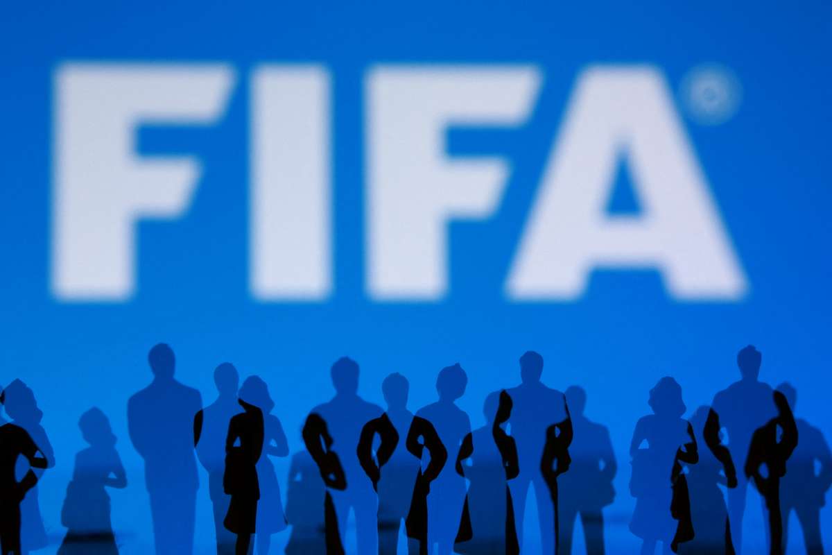 FIFA力推世界杯商业化改革,欧足联抵制下坚称“无人出售足球”