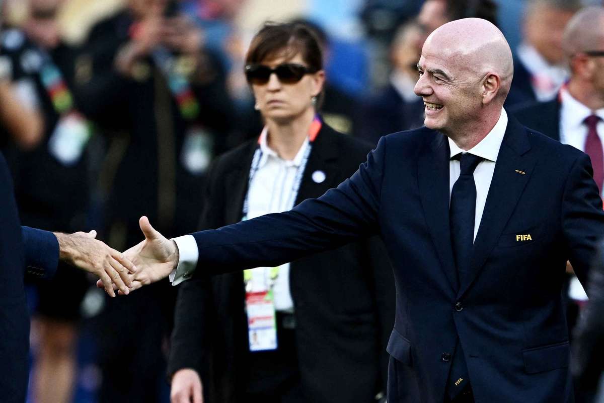 FIFA搁置世界杯商业计划,透明性争议再起,因凡蒂诺面临信任危机