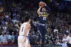 血脉压制！贾马尔·穆雷NBA生涯至今对阵布克18胜2负