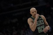 马祖拉：沃尔什会不断打磨自己变得更强 大家之间相互信任