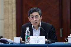 东体：本土教练的试错空间不在一线队，而在更广阔的梯队