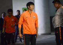 博主：原青岛海牛门将韩镕泽、原成都蓉城中场严鼎皓加盟辽宁铁人