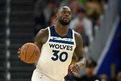 轻松两双！兰德尔送赛季新高14助 另有17分5板&正负值+28