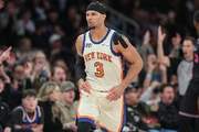 脚踝受伤！尼克斯官方：哈特能进行轻微场上训练 一周后重新评估