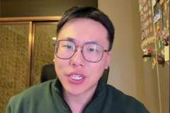 解说：ESPN长文的主题是揭露巴斯家族内斗 其中提到詹姆斯的就5%