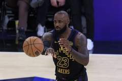 帕森斯：ESPN长文不会影响老詹对湖人态度 也丝毫不影响他的去留