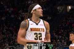 里外里差不少！戈登进攻犯规 掘金挑战成功阻挡2+1