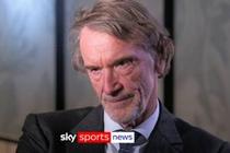 拉爵“英国被移民殖民了”言论遭多方批评，英国首相：他应该道歉
