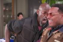 KG：曾经全明星氛围很紧张 拍照时露出假笑 拍完我就朝着邓肯大喊