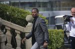 埃弗拉:枪手要不惜一切代价夺得英超冠军,就算踢得不好看也没事
