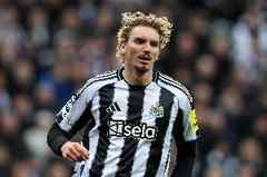 电讯报:沃尔特马德下赛季将体现价值,不会一直作为中锋第三选择