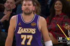 辕门射戟！东契奇抢投出手三分命中 湖人多1次进攻