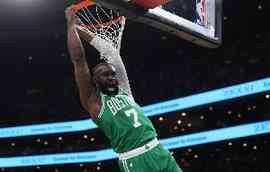 杰伦·布朗：不担心跟腱伤势就是有点酸痛 努力保持健康会没事的