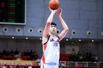 一柱擎天！徐昕出战29分钟 10中7&8罚7中砍下21分11板4帽！