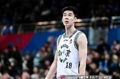 轻松！郭昊文10中6&三分5中3拿下19分4板10助 正负值+20！