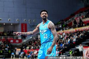 记者:乔丹·米奇若拿到这个最佳国际球员奖项 也不会有任何争议