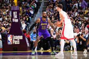 NBA彩经:骑士擒下猛龙获赛点 开拓者击退马刺 火箭胜湖人续命