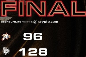 美网友谈76人输绿军：一人血书炒掉纳斯 恩比德拼尽全力&队友太拉