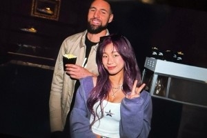 评论区炸了!美女网红晒与克莱合影 本人疑对后者分手风波不知情