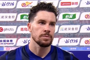 三镇外援绍尔:非常了解对方教练组风格,队长袖标给我很多力量
